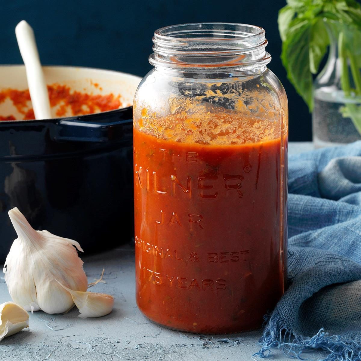 Types of Pasta Sauces: Ingredients, Differences, & More