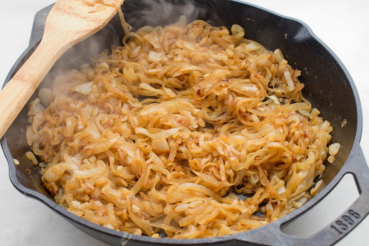 How to Caramelize Onions