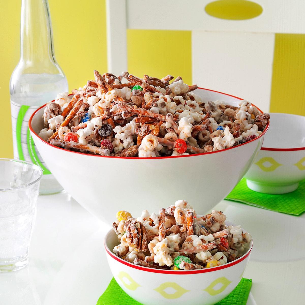 21 Popcorn Recipes for Party Time Taste of Home