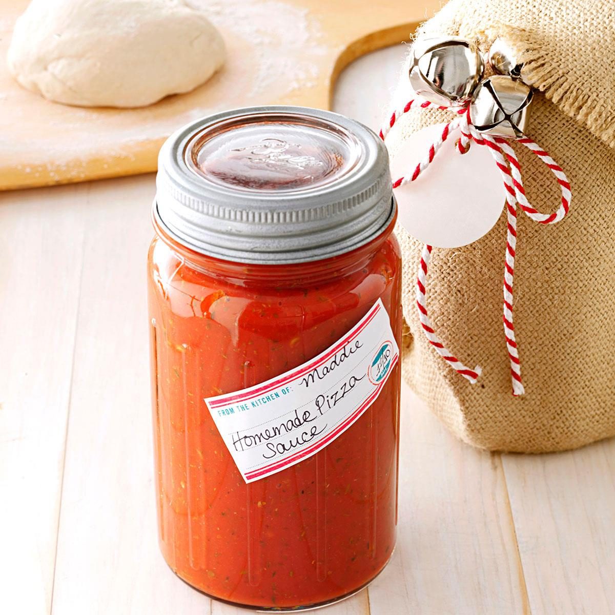 Homemade pizza sauce