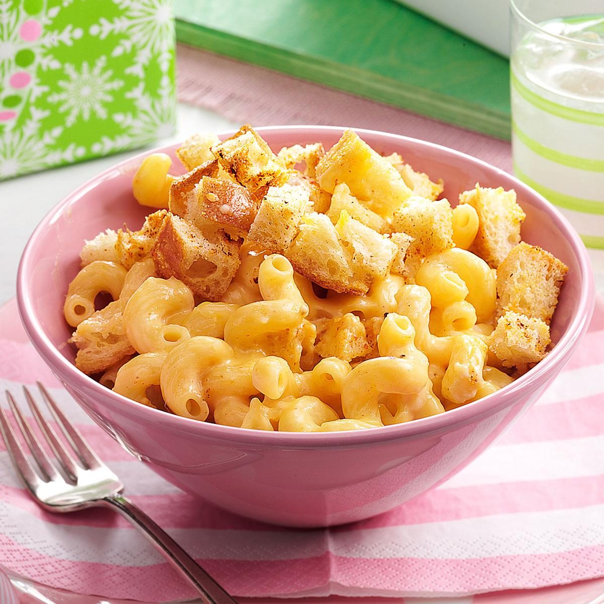 Macaroni and Cheese with Garlic Bread Cubes