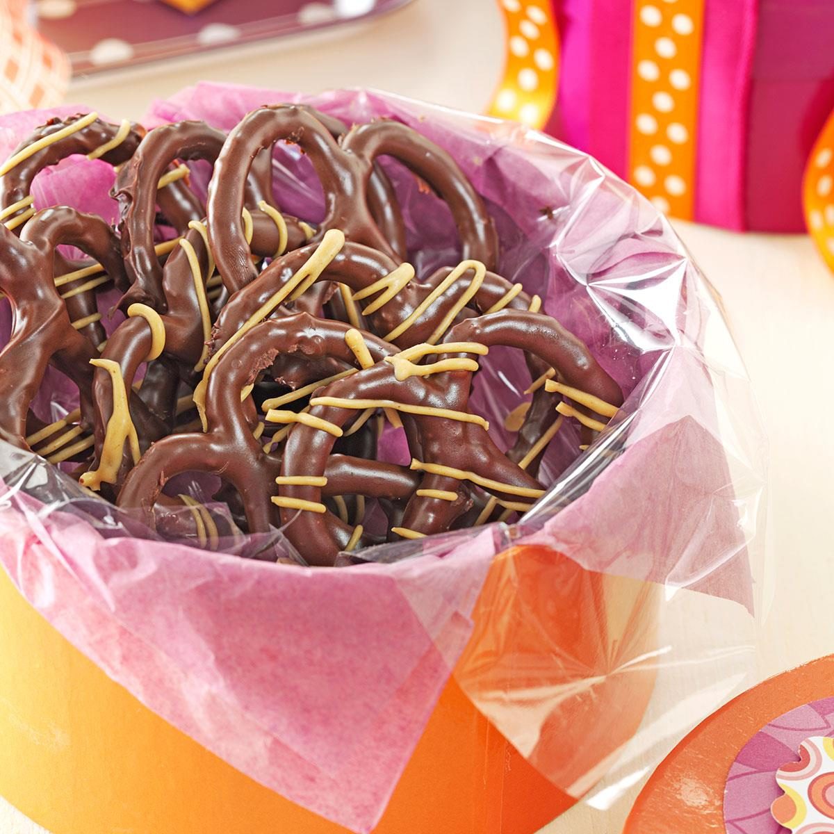 Peanut Butter Chocolate Pretzels