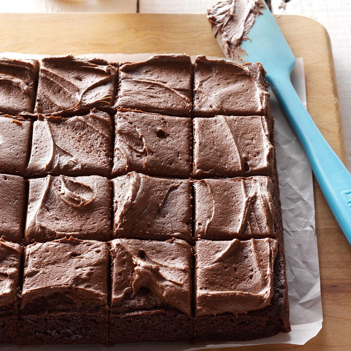 Kitchen gadgets: You don't really need a brownie edge pan