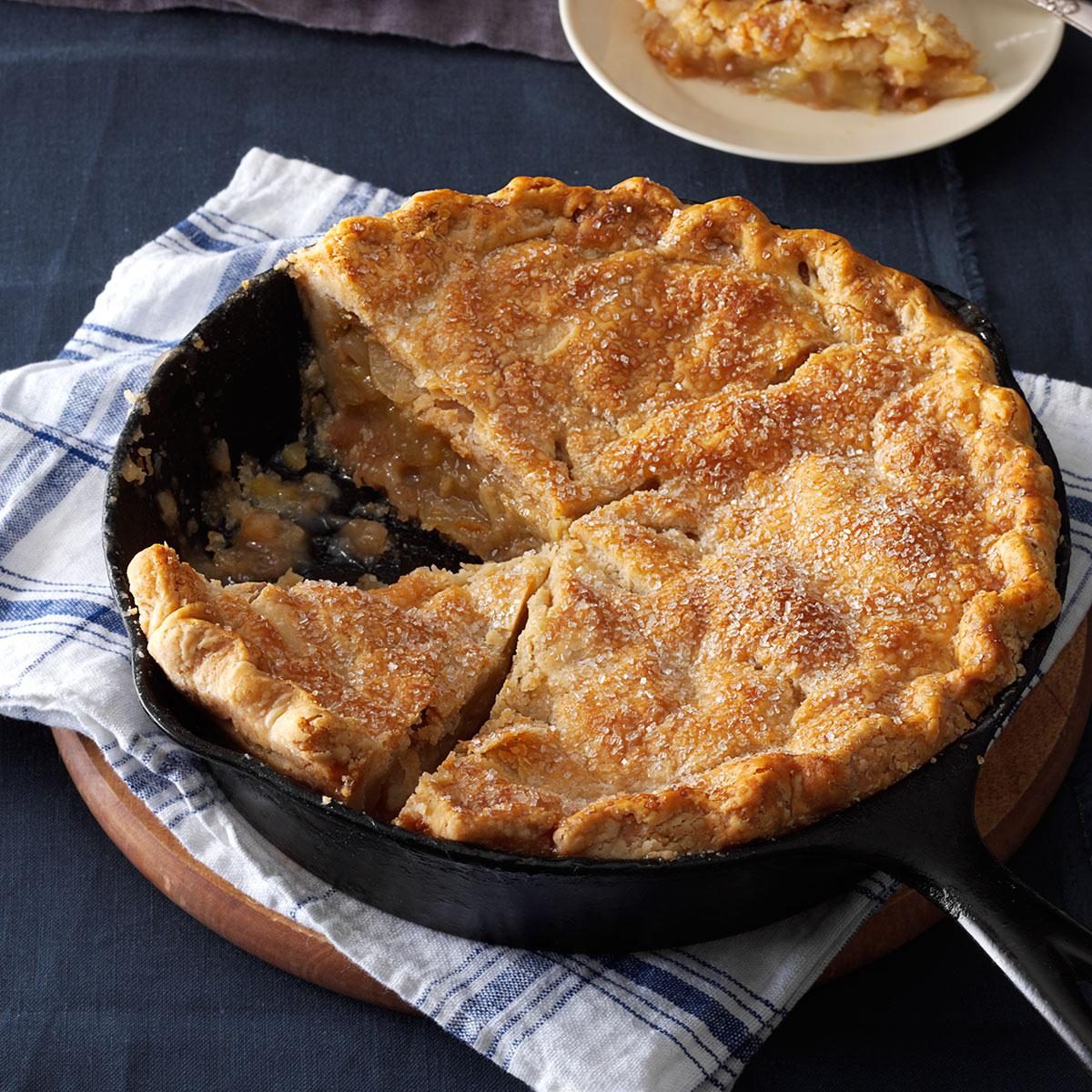 15 Cast-Iron Pies to Turn Your Skillet to the Sweet Side