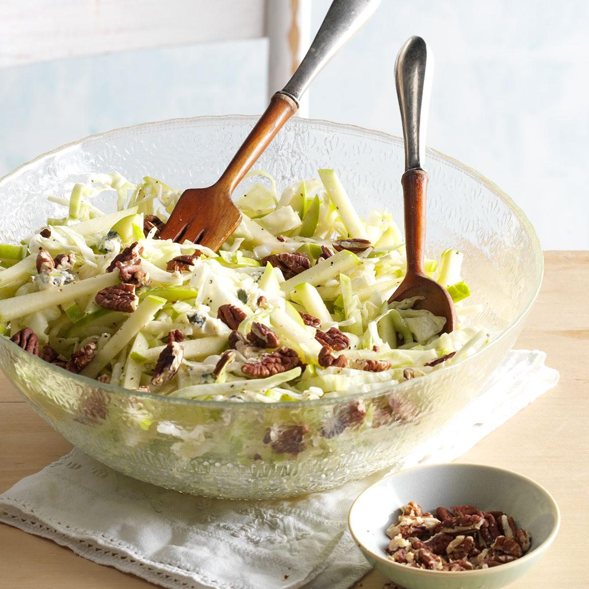 Apple Maple Pecan Salad