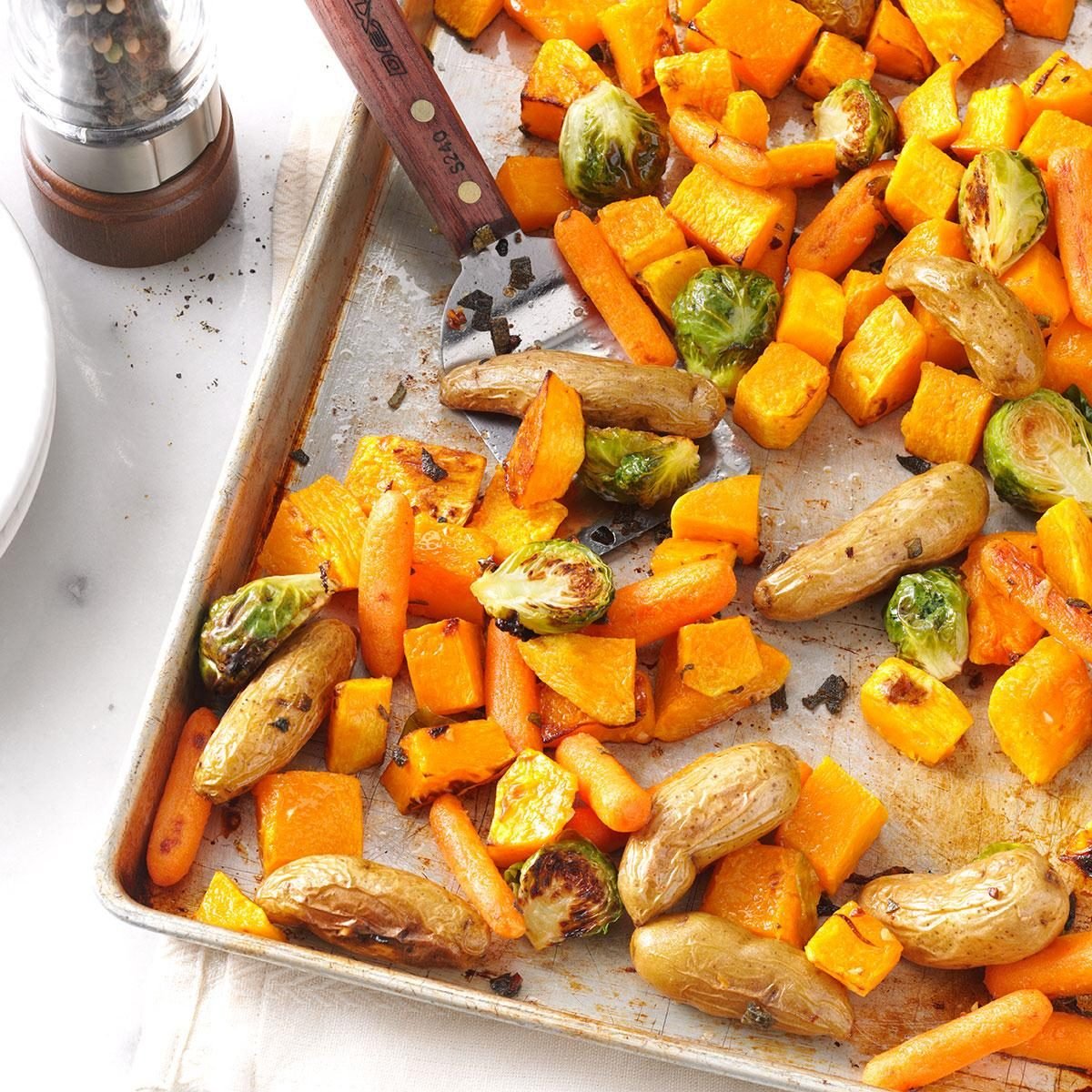 6 Mistakes You're Making With Your Roasted Vegetables