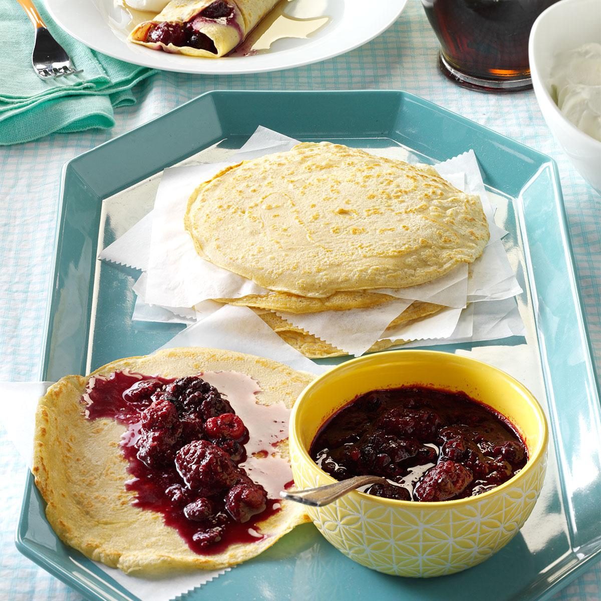 Berry Coulis with Dutch Pancakes