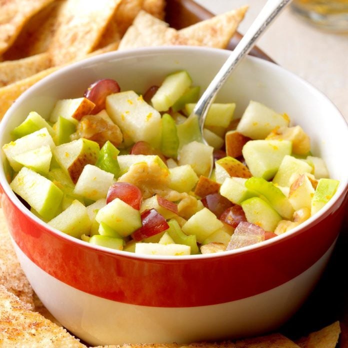 Apple Pear Salsa with Cinnamon Chips