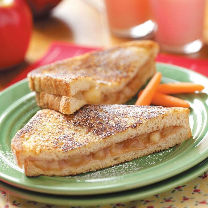 Apple Pie Sandwiches