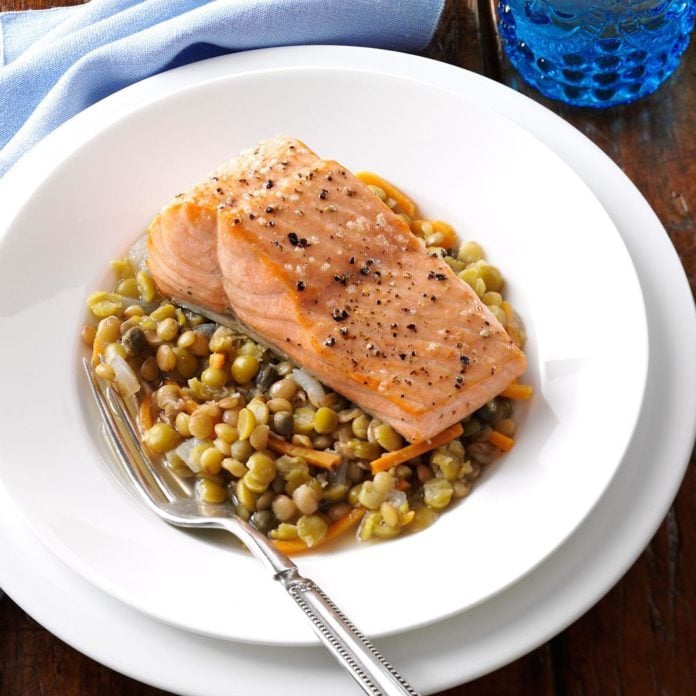 Broiled Salmon with Mediterranean Lentils