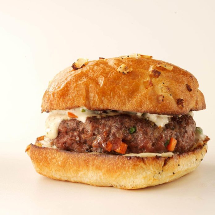 Cajun Beef Burgers Recipe | Taste of Home