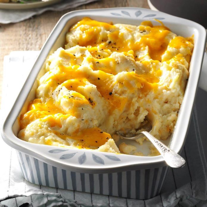 Cheesy Mashed Potatoes