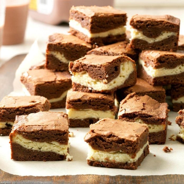 Chewy Cream Cheese Brownies