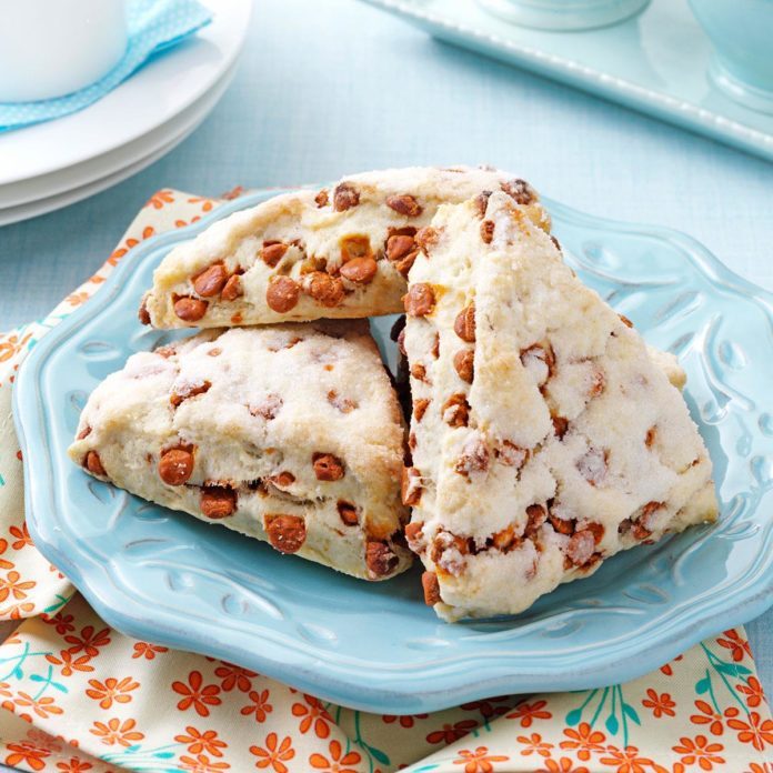 Cinnamon Chip Scones