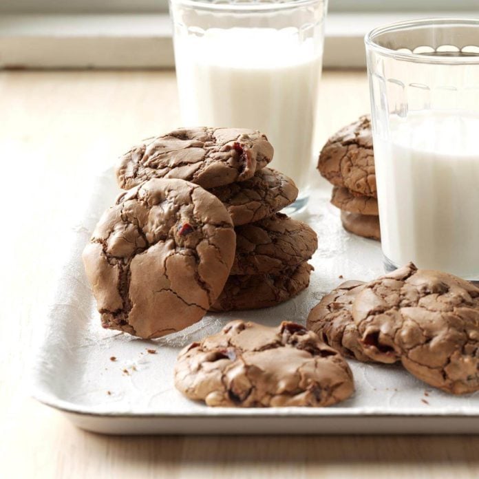 Cranberry Chocolate Cookies with a Kick