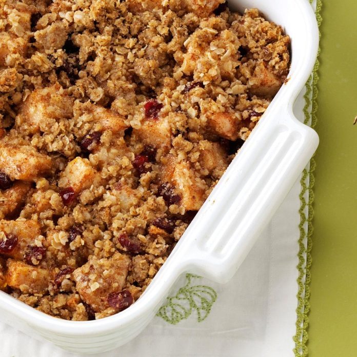 Cranberry and Pear Crisp