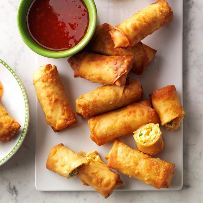 Crispy Sriracha Spring Rolls