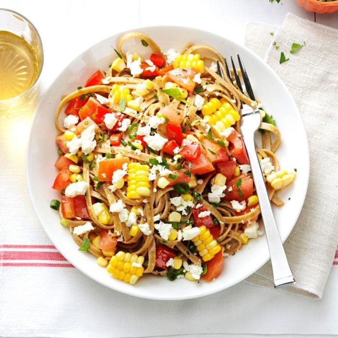 Whole Wheat Fettuccini with Fresh Corn, Tomatoes, Spring Onion, Red Pepper and Feta