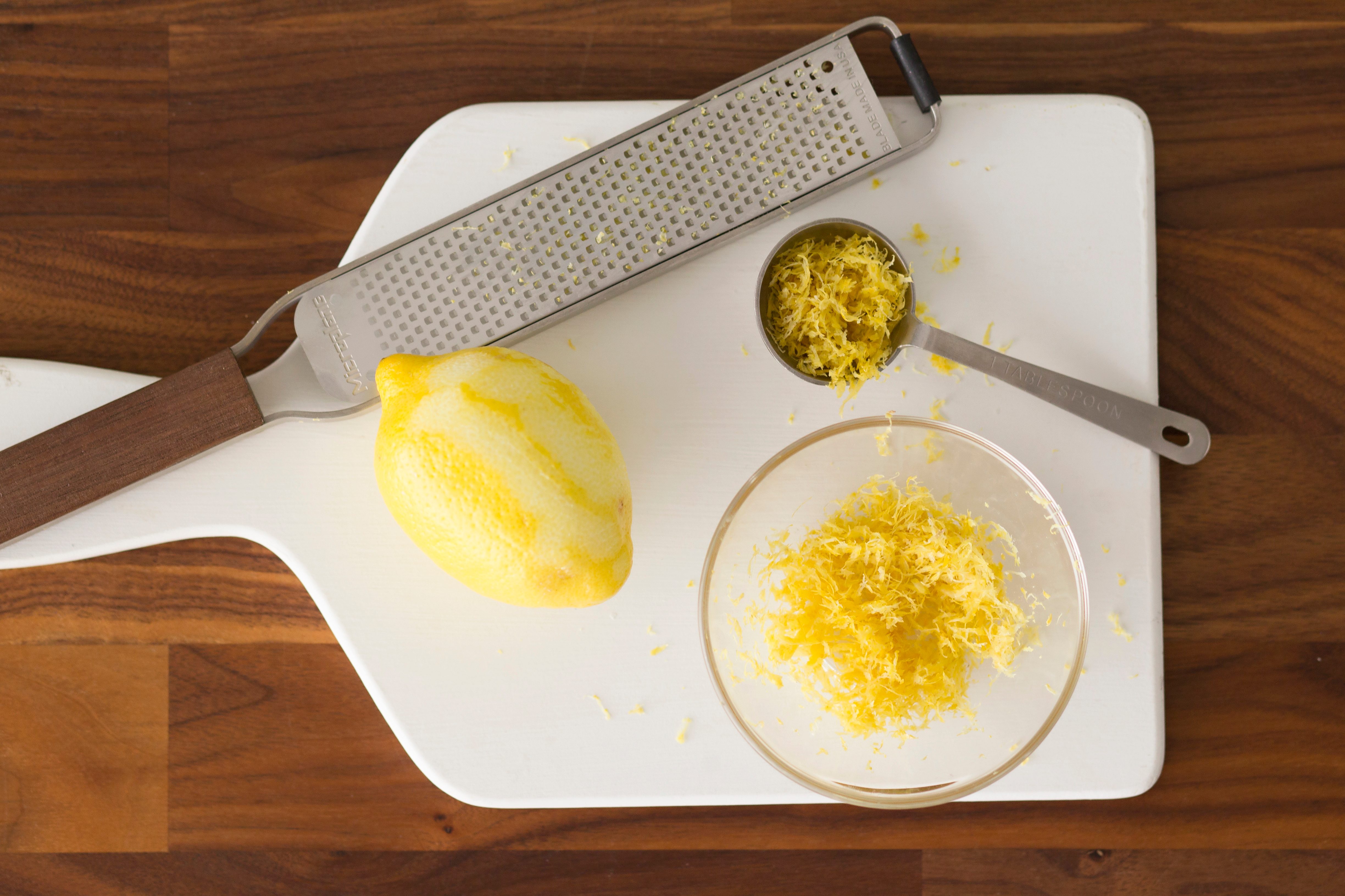 How to Zest a Lemon - Culinary Hill