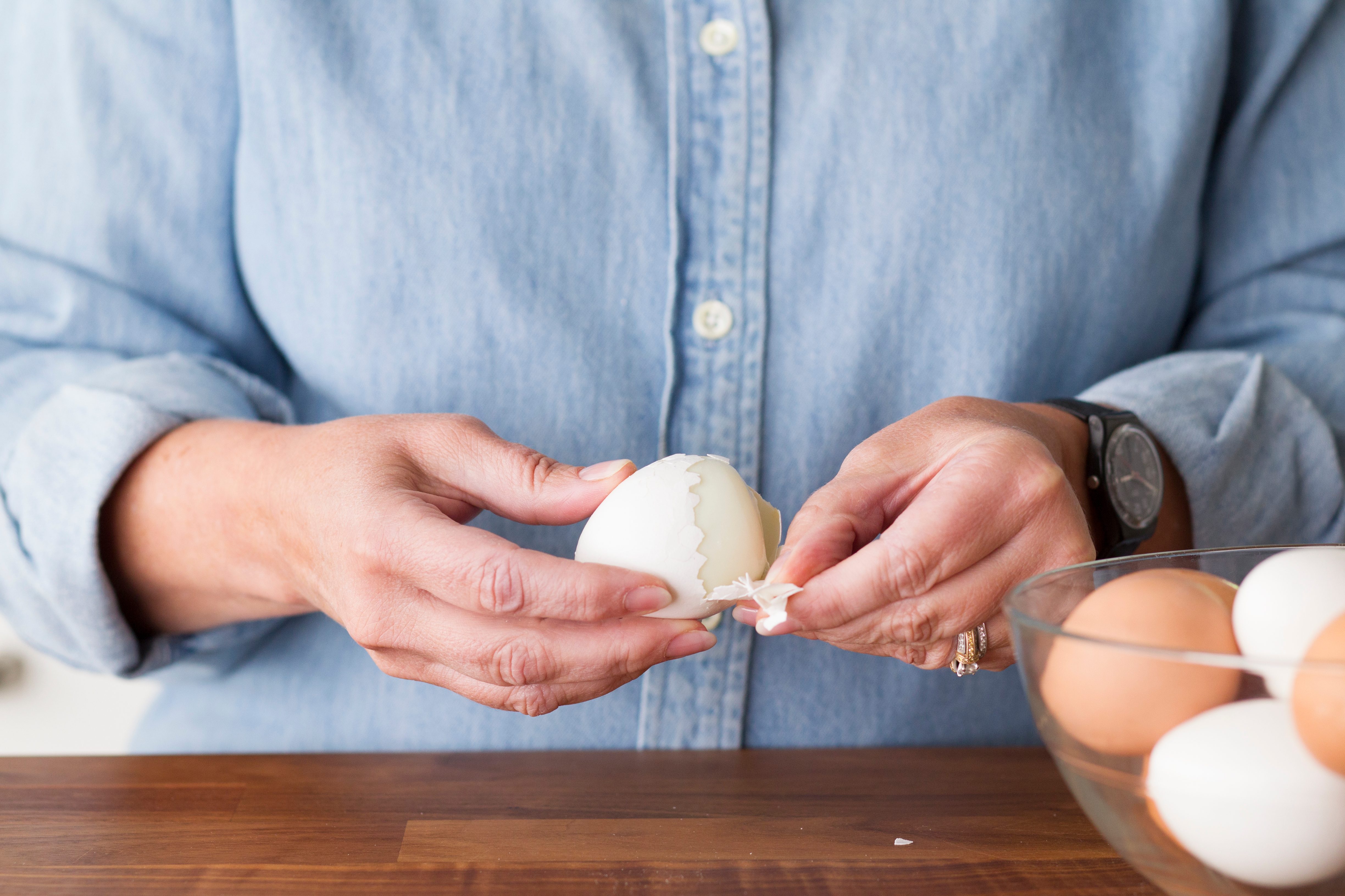 How to Peel HardBoiled Eggs the Easy Way Taste of Home