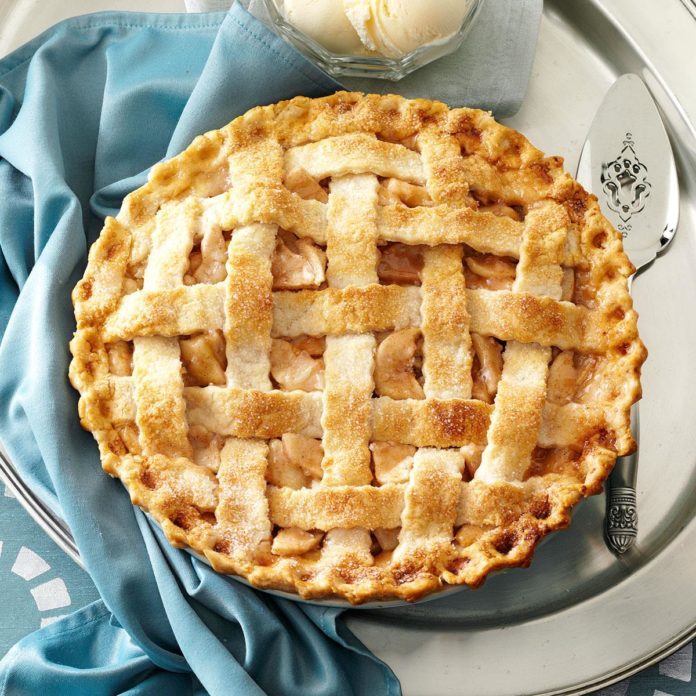 Lattice-Topped Apple Pie