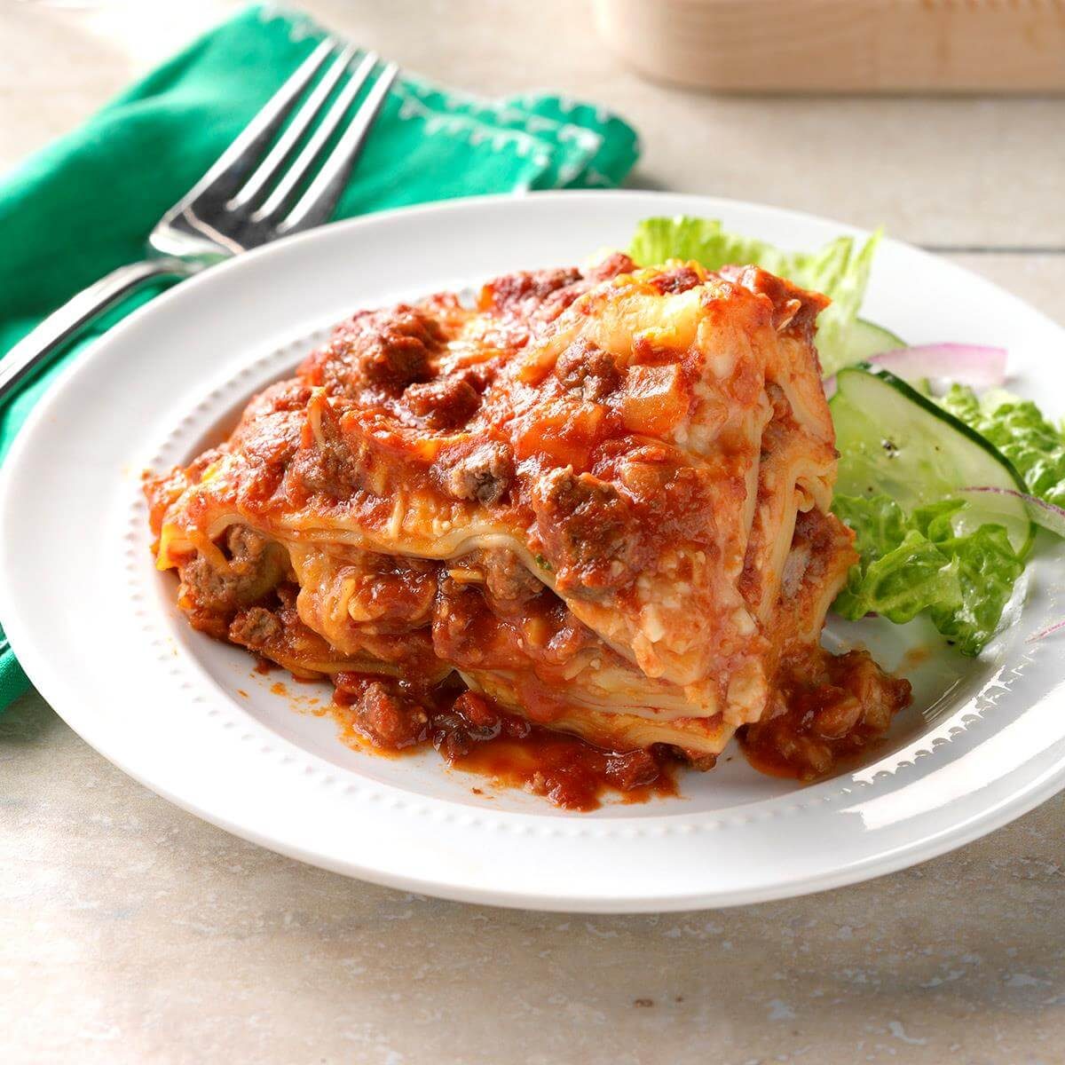 Slow Cooker Lasagna Exps Hscbz17 11588 D07 26 4b Taste Of Home