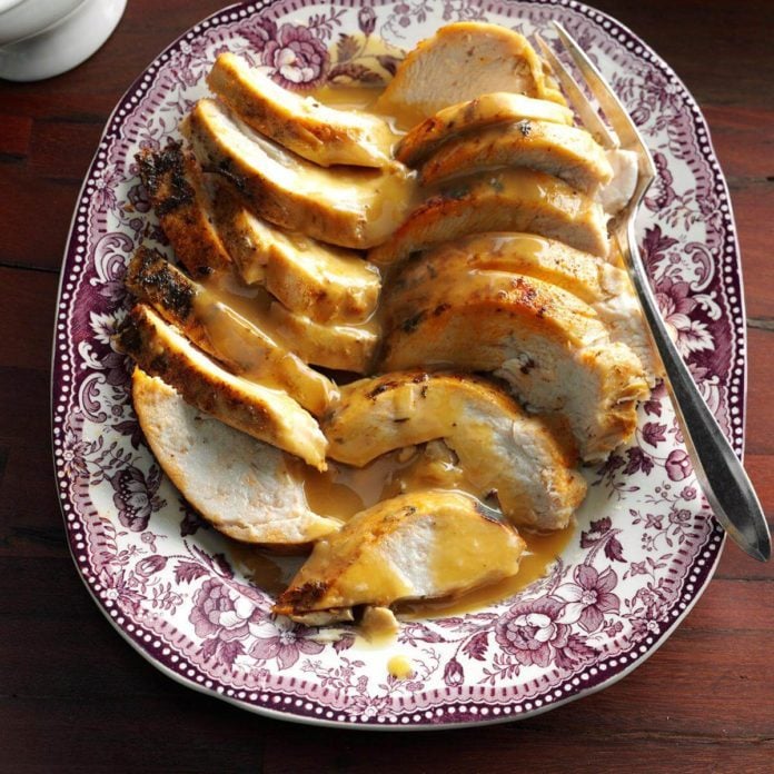 Slow Cooker Turkey Breast with Gravy