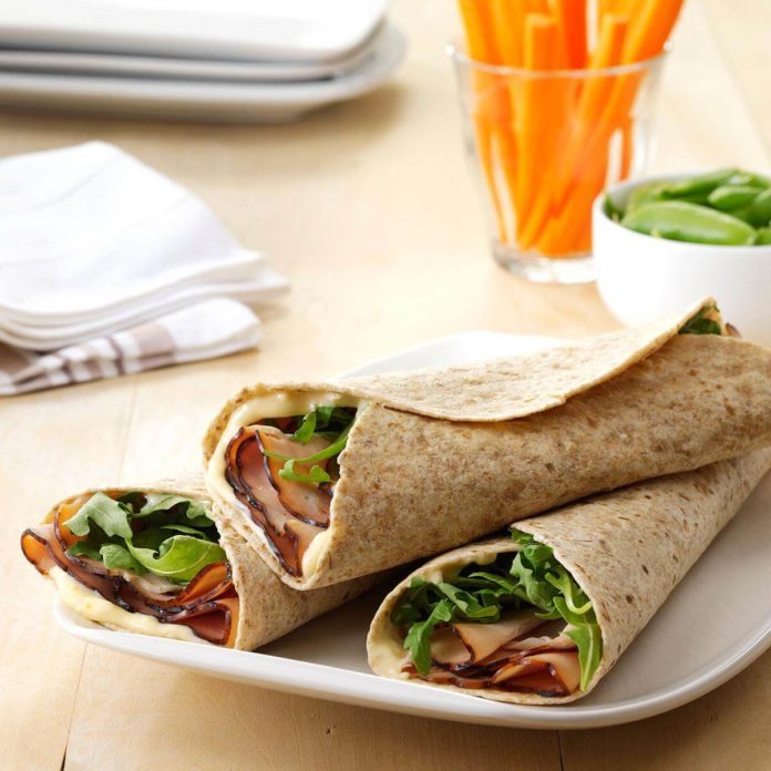 Day 3 Lunch: Turkey & Apricot Wraps 