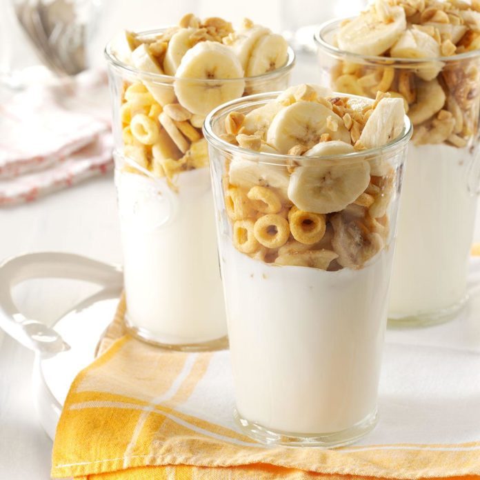 Peanut Butter Banana Yogurt Parfaits