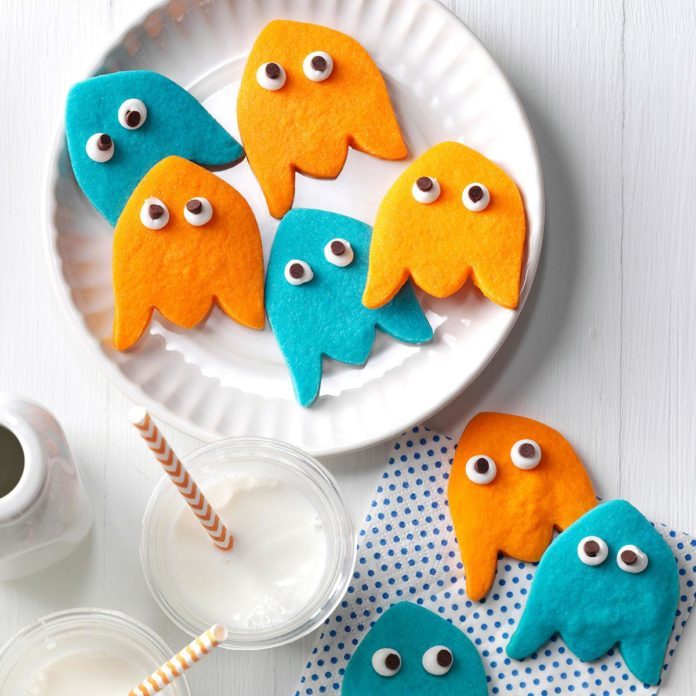 Ghost Shortbread Cookies