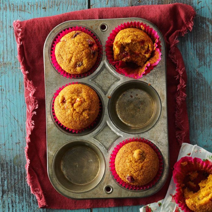 Arizona: Cranberry Pumpkin Muffins 