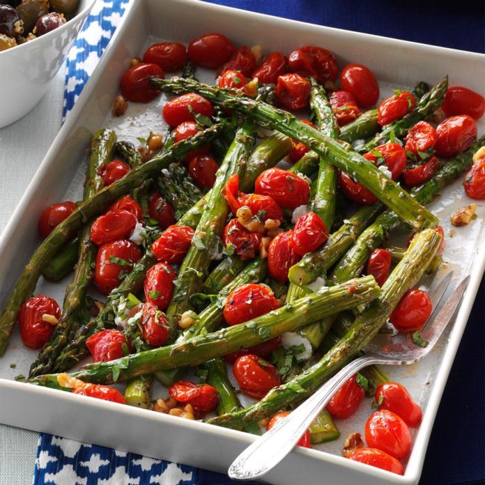 Roasted Asparagus & Tomatoes