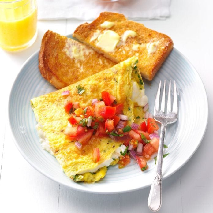 Day 18: Cream Cheese & Chive Omelet