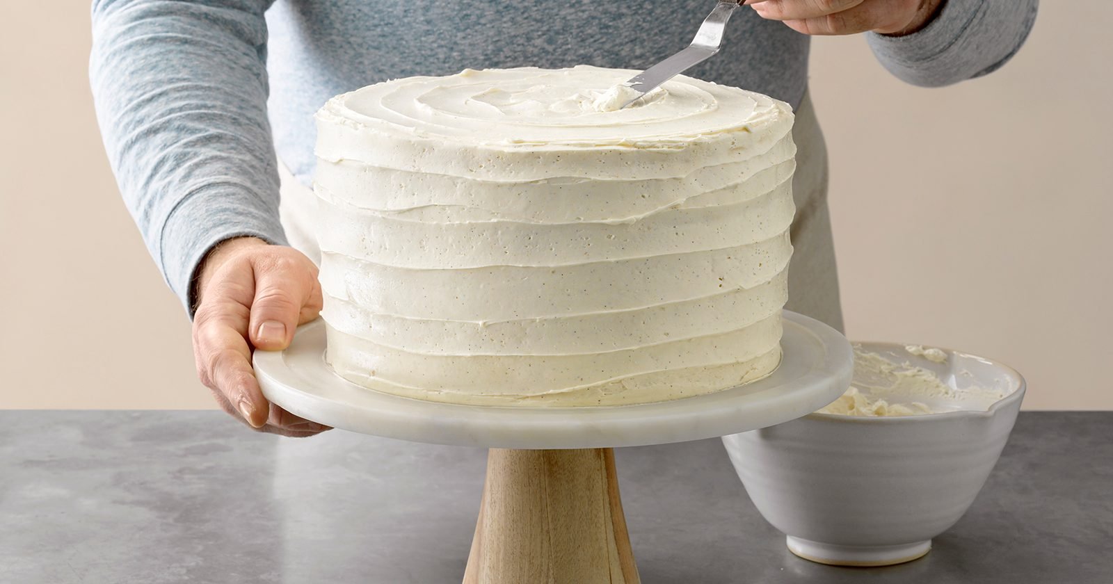 5 Types of Buttercream to Frost Your Cake