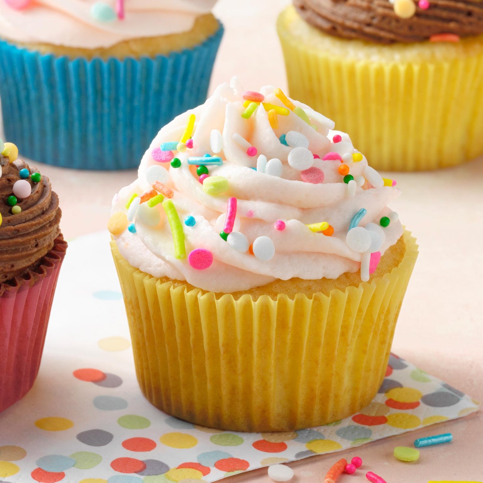 Yellow Cupcakes Recipe: How to Make It