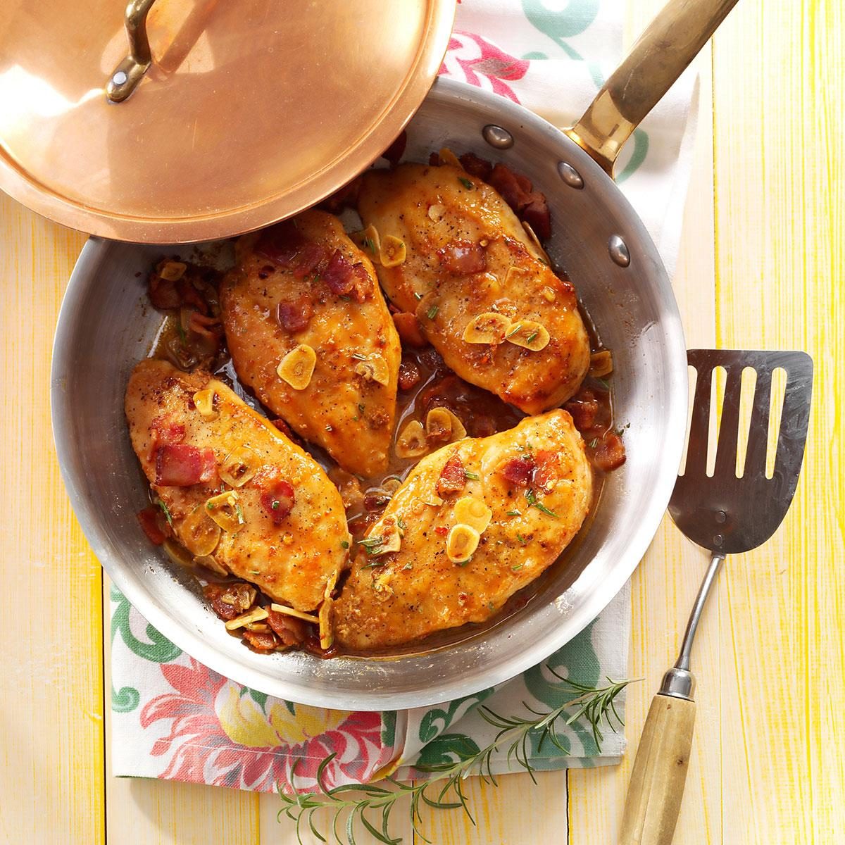 https://www.tasteofhome.com/wp-content/uploads/2018/01/Bacon-Rosemary-Chicken_exps49620_CWAM143041C01_10_2bC_RMS-2.jpg