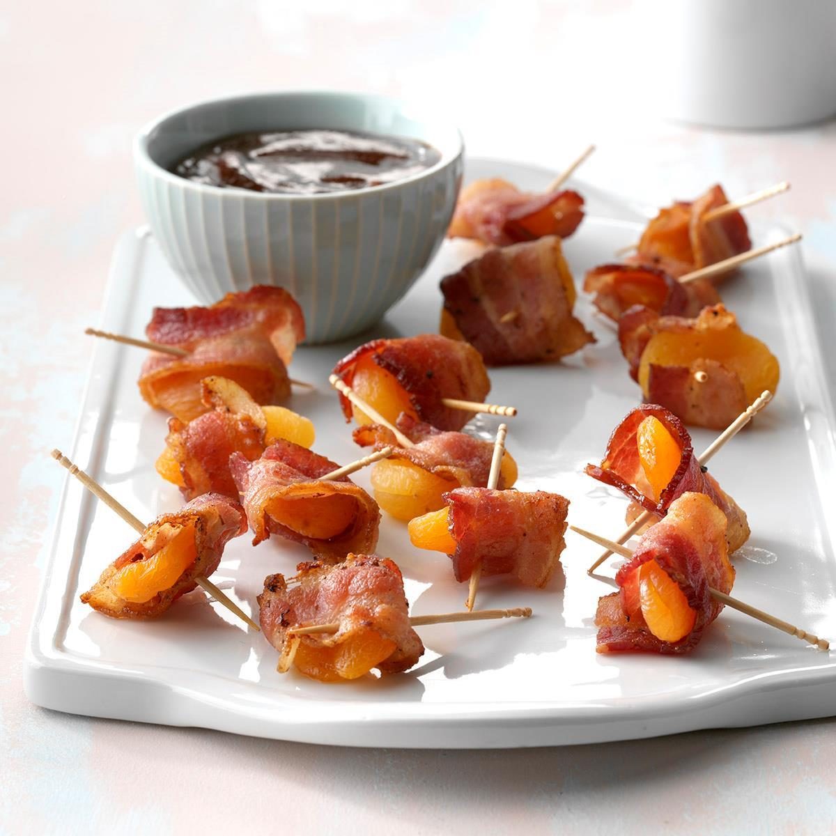 40 Easy Christmas Appetizer Ideas Taste Of Home