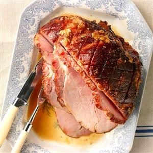 Baked Ham with Cherry Sauce