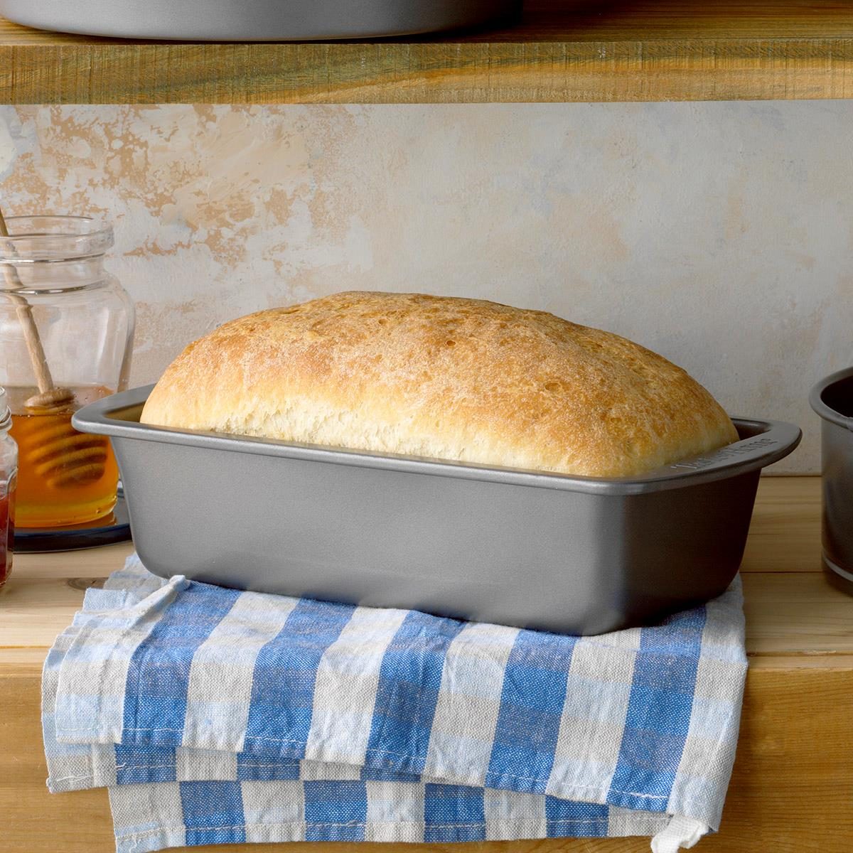 Tasty Carbon Steel Non-Stick Large Loaf Pan with Guidelines for Even  Slices, 9 x 5 