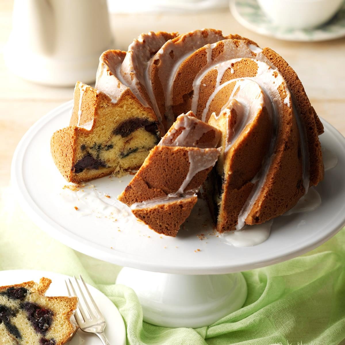 Blueberry Sour Cream Coffee Cake Recipe: How to Make It