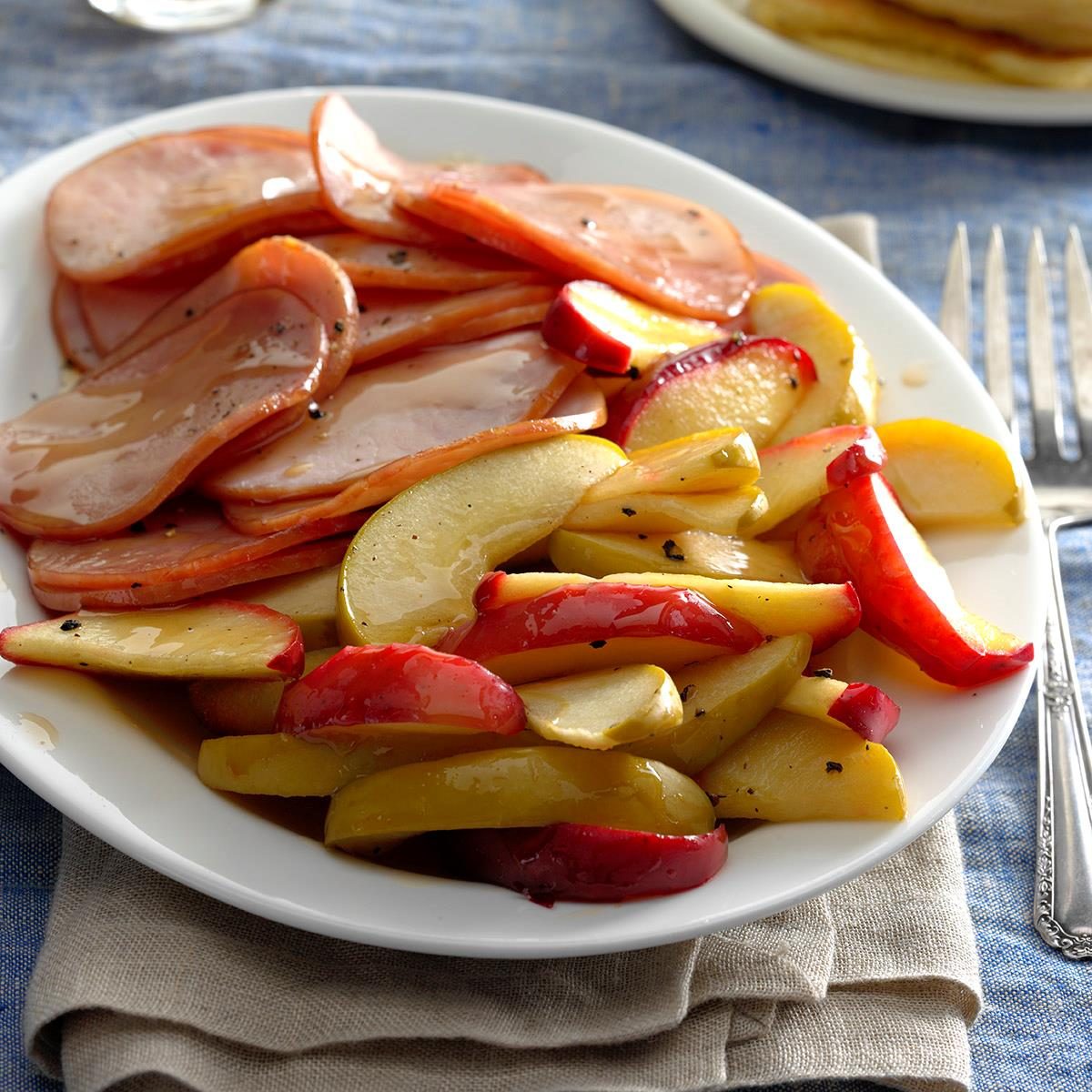 Canadian Bacon With Apples Recipe How To Make It Taste Of Home