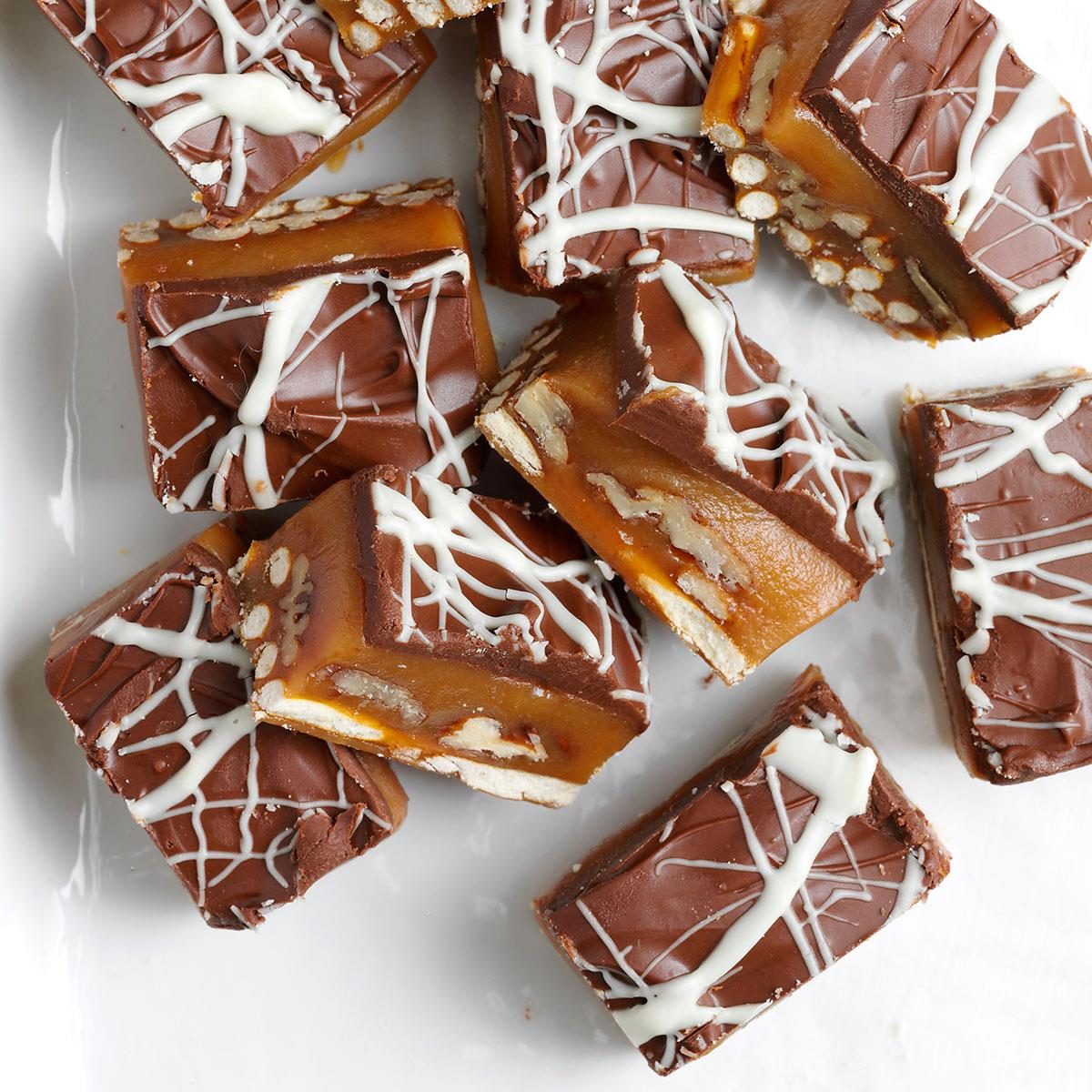 52 Homemade Christmas Candy Recipes For The Holidays