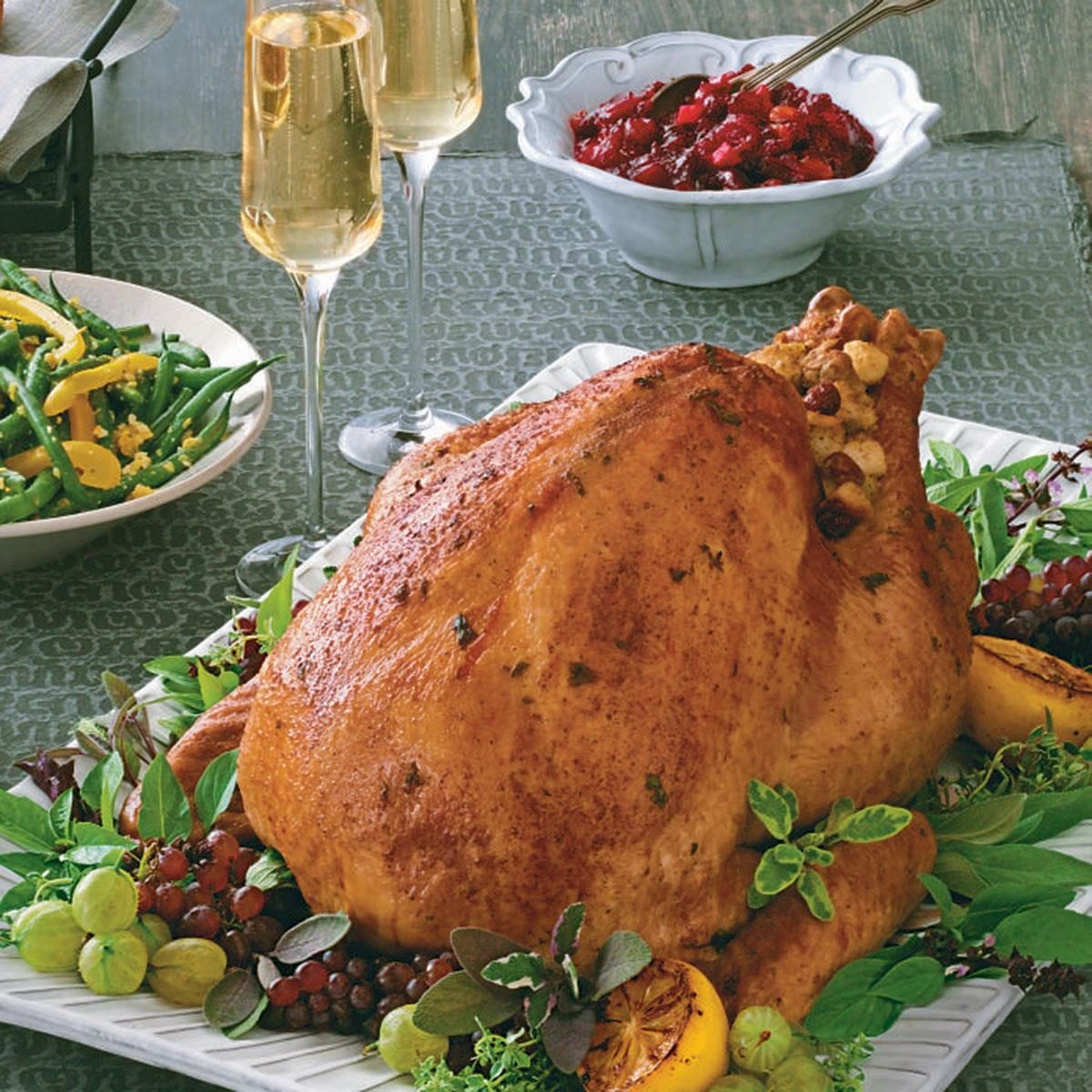 How to Cook a Turkey in a Bag + a DELICIOUS Champagne Turkey