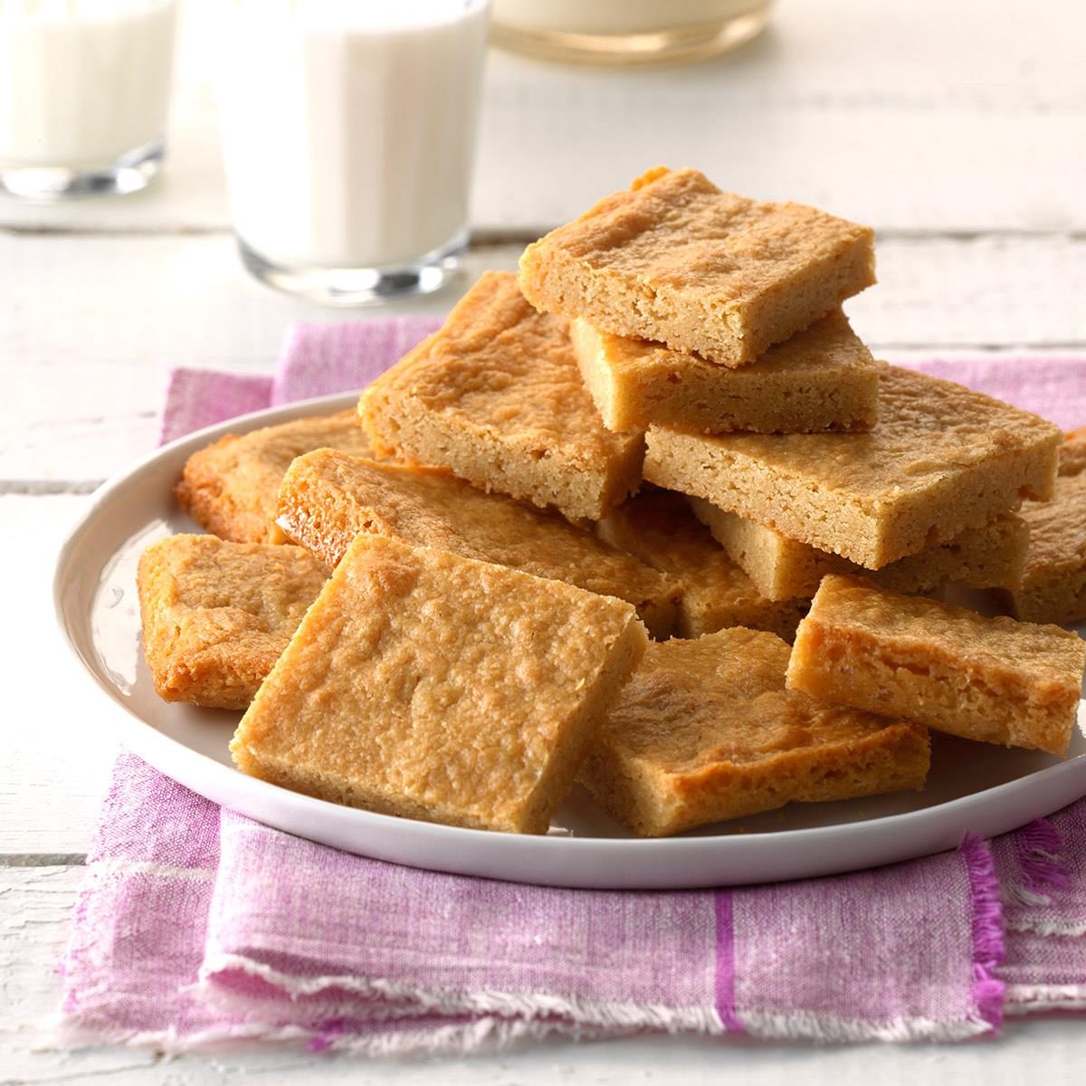 Chewy Peanut Butter Pan Squares Exps Bdsmz17 8623 C03 02 4b 9