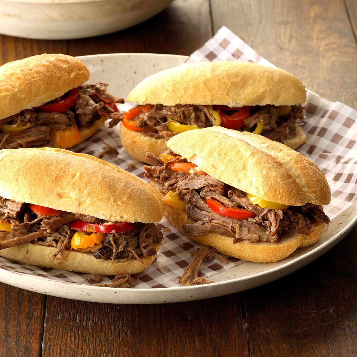 Chicago Style Beef Rolls Exps Scmbz18 163285 C01 03 5b 8