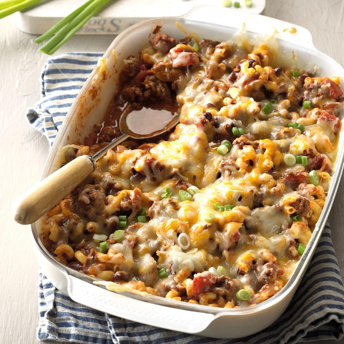 Chili Mac Casserole Exps Dsbz17 15634 C01 13 1b 12