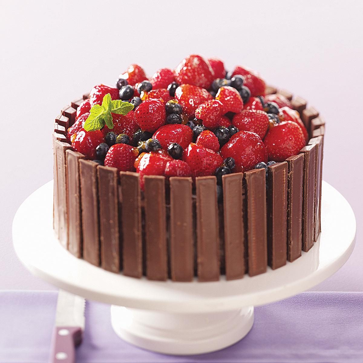 Birthday Fruit Cake Designs