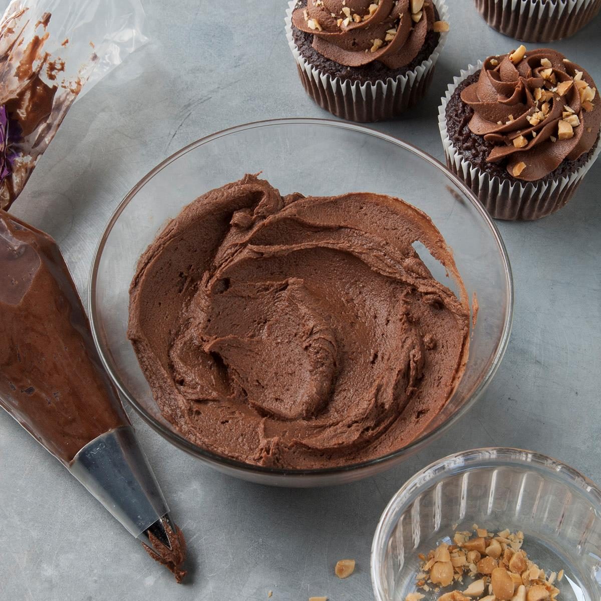 Chocolate Peanut Butter Frosting Recipe: How to Make It