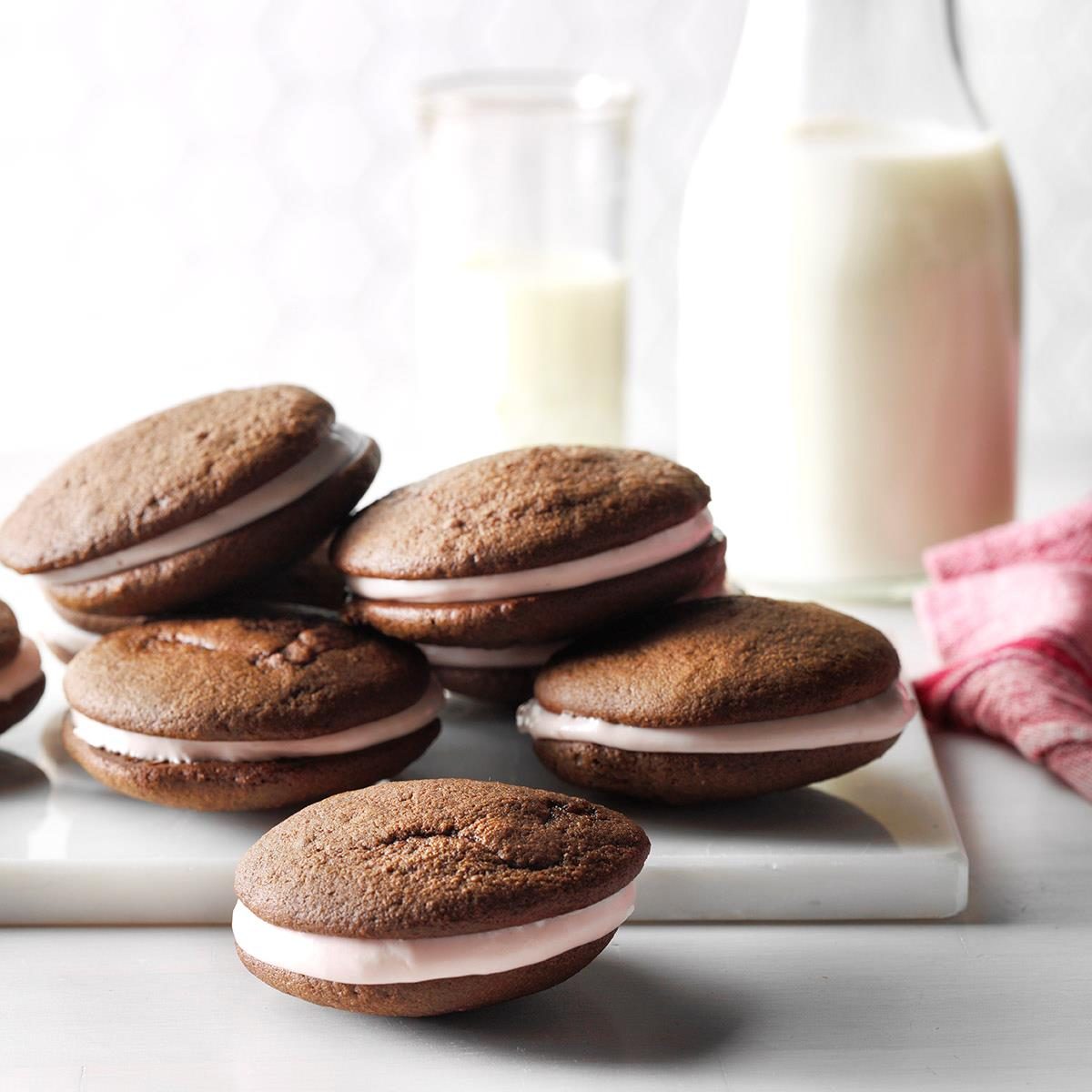 Chocolate Raspberry Whoopie Pies