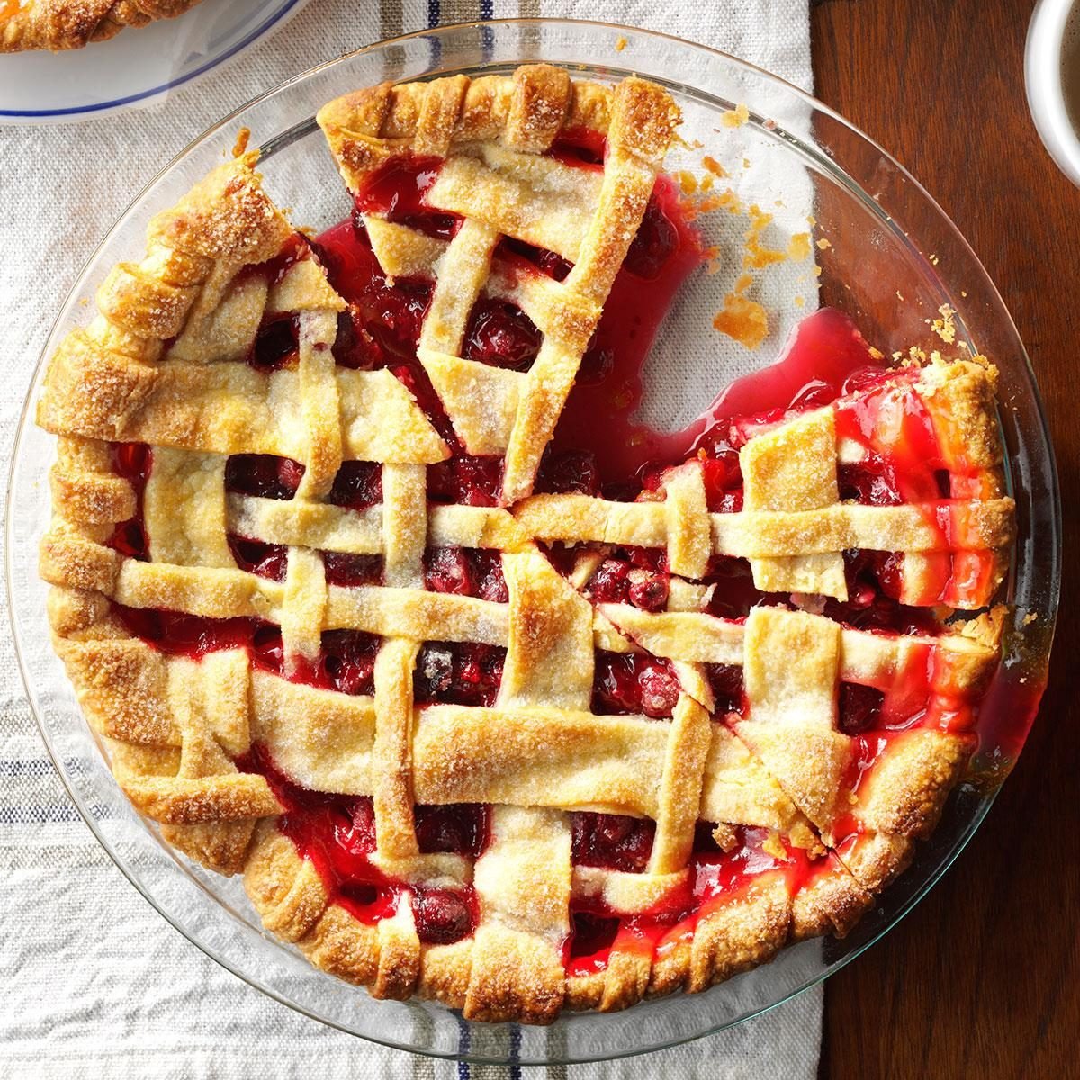 Citrus Cranberry Pie Recipe: How to Make It